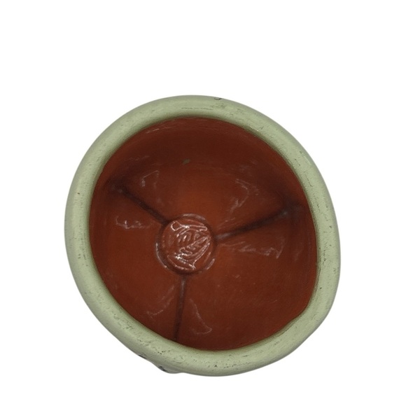 Green succulent planter w/Leaf signature. Red clay 3”x3” a distinct footed base - Picture 3 of 6